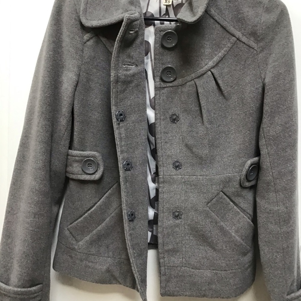 Girls gray winter coat - Picture 4 of 8